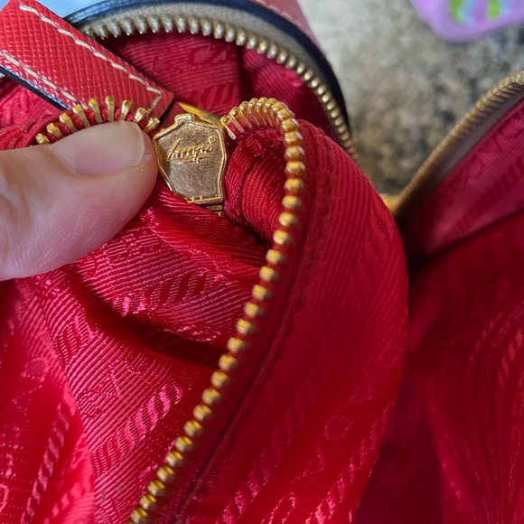 Auth Prada Bag - Picture 10 of 15